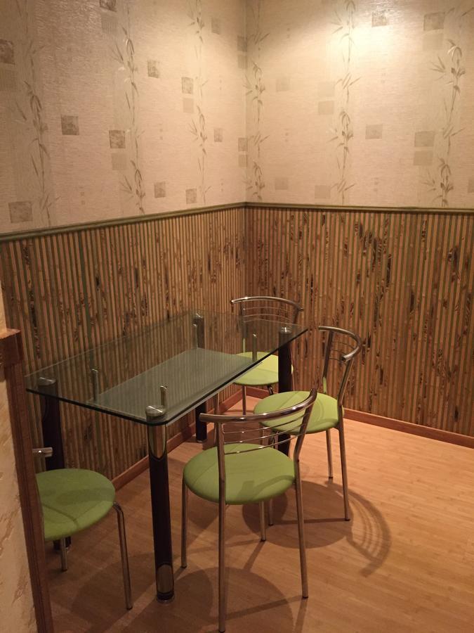Apartment On Kostyushka 20 利沃夫 外观 照片